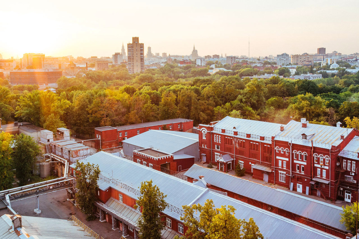 завод кристалл москва