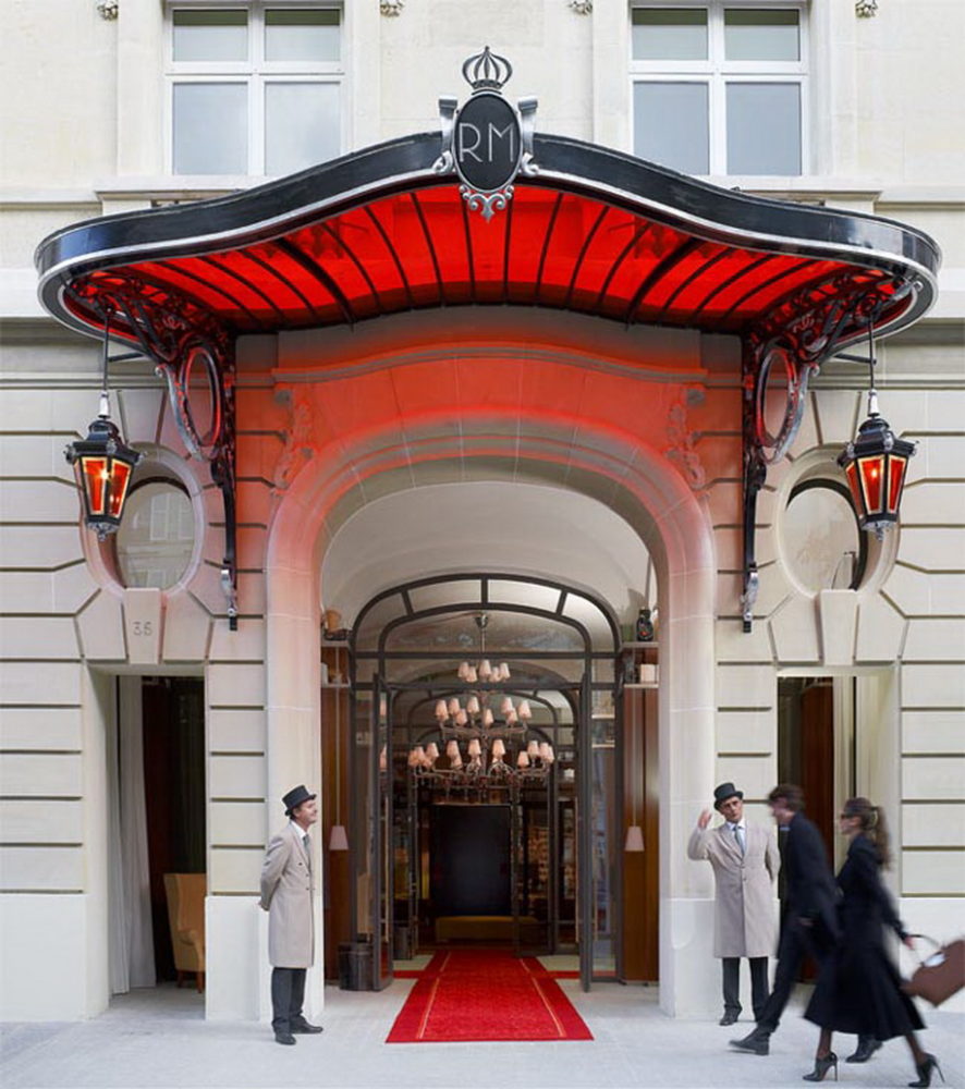 Le boutique. Отель le Royal Monceau Raffles Paris. Отеля Royal Monceau. 6. Le Royal Monceau - Raffles Paris номера. Отель le plaisir в Париже.
